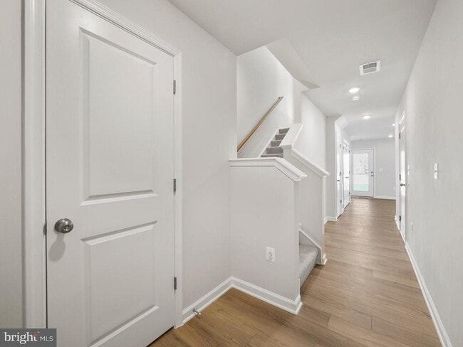 Building Photo - 93 Cooperage Rd