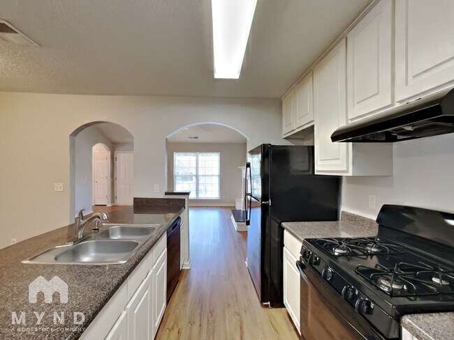 Foto del edificio - 113 Meadow Ct