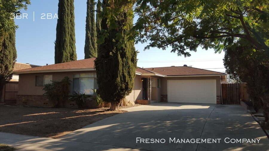 Foto principal - 4430 N Dearing Ave