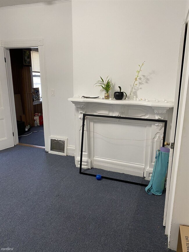 Foto del edificio - 2 br, 1 bath House - 50 College Ave 2