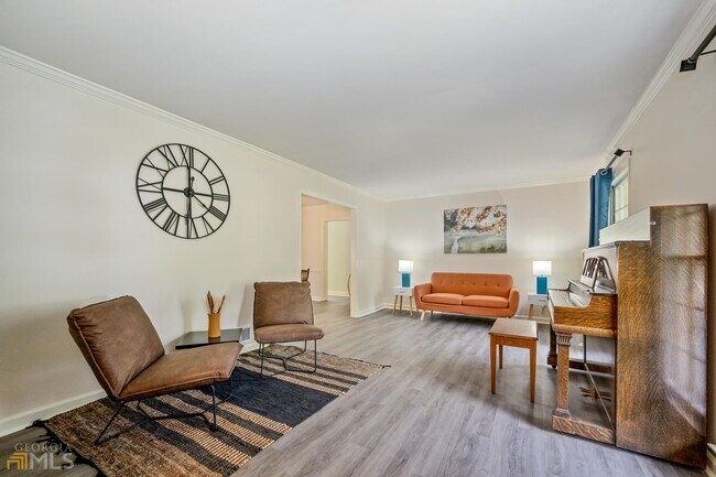 Foto del edificio - 2431 Weatherford Ct