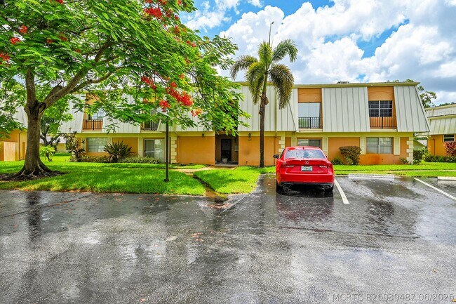 Building Photo - 3630 N Citrus Trce