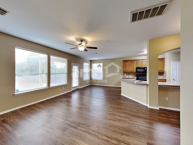 Foto del edificio - 1817 Melissa Oaks Lane