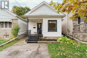 Building Photo - 203 Virginia Ave