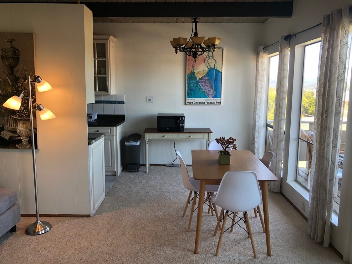 dining room - 150 Filbert Ave
