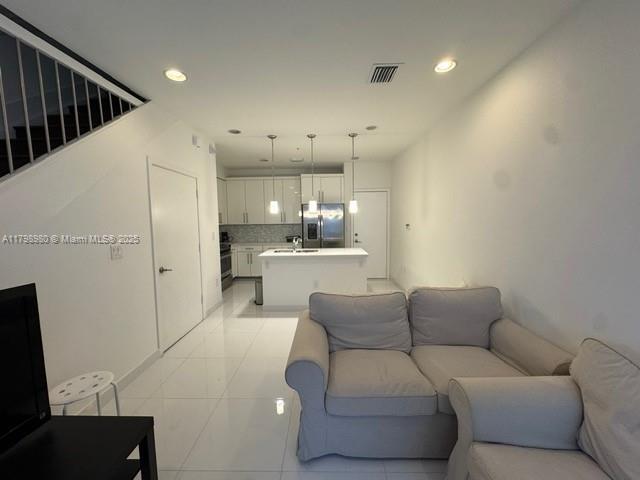 Foto del edificio - 2641 NE 212th Terrace