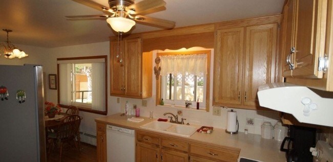 Foto del edificio - 1206 Westmoreland Rd