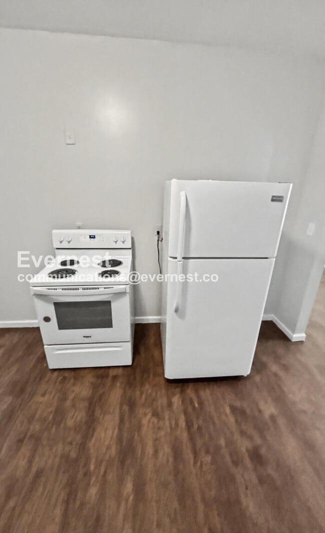 Foto del edificio - 3926 Oregon Ave