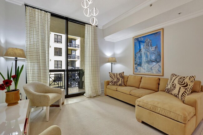 Foto del edificio - 701 S Olive Ave