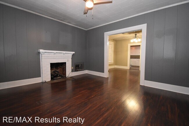 Building Photo - 3 br, 1 bath House - 409 S. Bonner St.