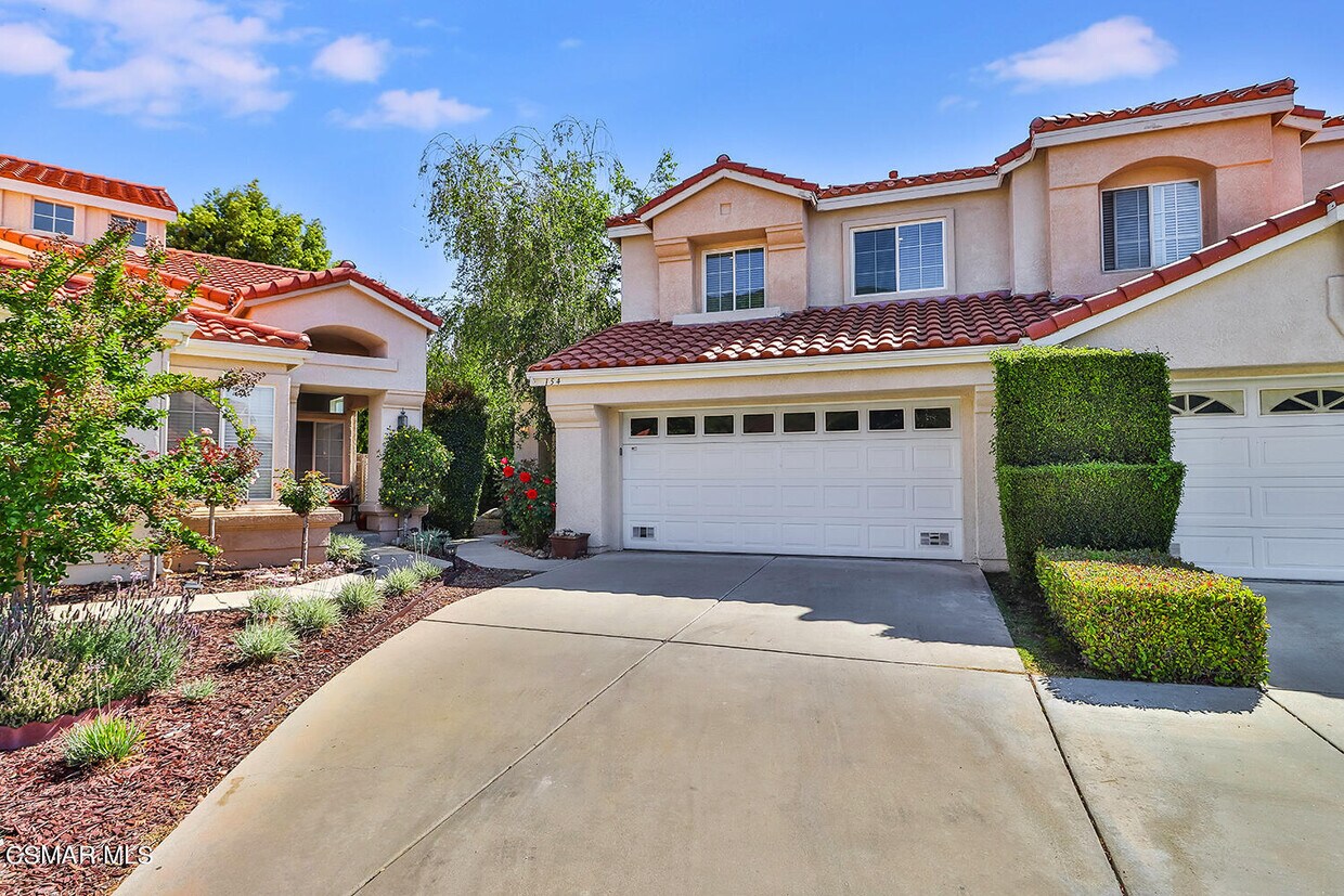 154 Symphony Ln, Oak Park, CA 91377 Townhome Rentals in Oak Park CA