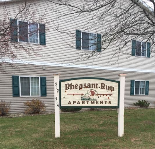 Building Photo - Pheasant Run Apartments - Waupaca