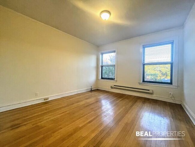 Foto del edificio - 1 bedroom in CHICAGO IL 60657