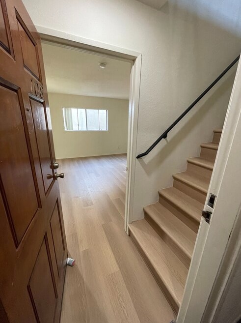 Building Photo - 12736 Caswell Ave