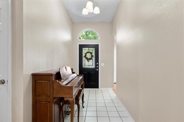 Foto del edificio - 2533 Forestwood Dr