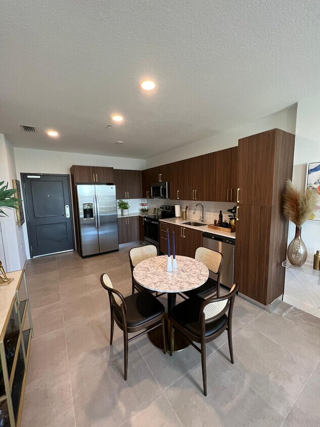 Foto principal - 1004 Sunnybrook Rd