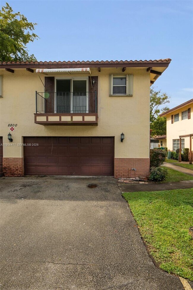 Foto del edificio - 8800 NW 30th St