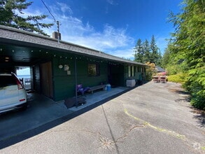Building Photo - 224 Highland Dr