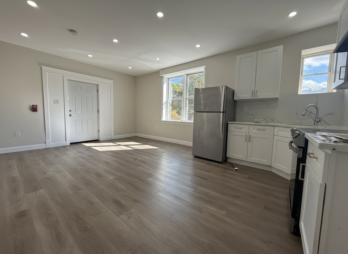 Foto principal - 6900 Cedar Park Ave