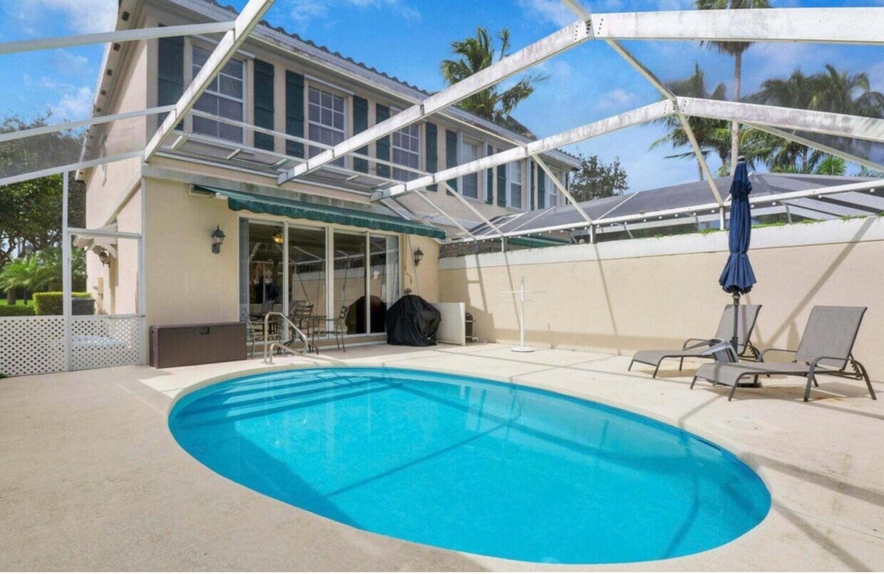 Foto principal - 156 Santa Barbara Way