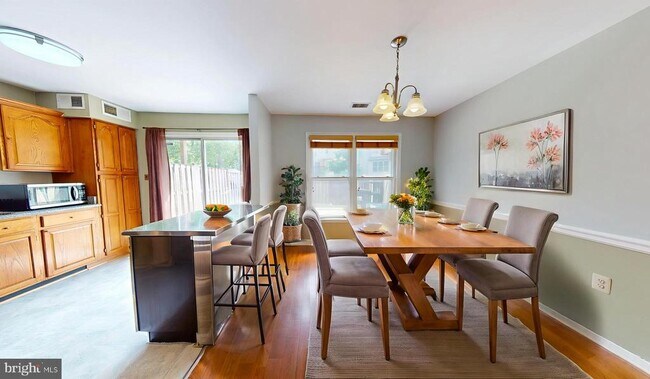 Foto del edificio - 5612 Gresham Ln
