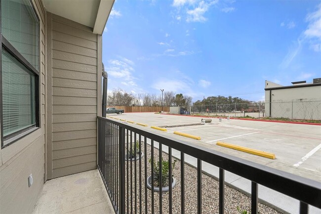 Building Photo - 2130 Aldine Mail Rte Rd