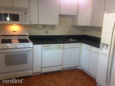 Building Photo - 29164 Tessmer Ct
