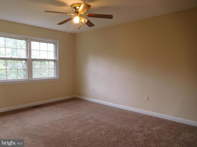 Foto del edificio - 8605 Burling Wood Dr