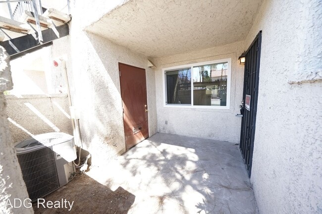 Building Photo - 1 br, 1 bath House - 3682 Melonies Dr #4