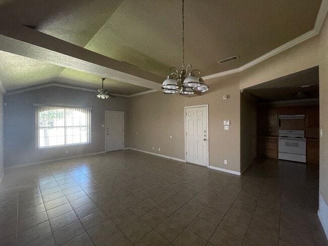 Foto del edificio - 1310 Powder River Dr