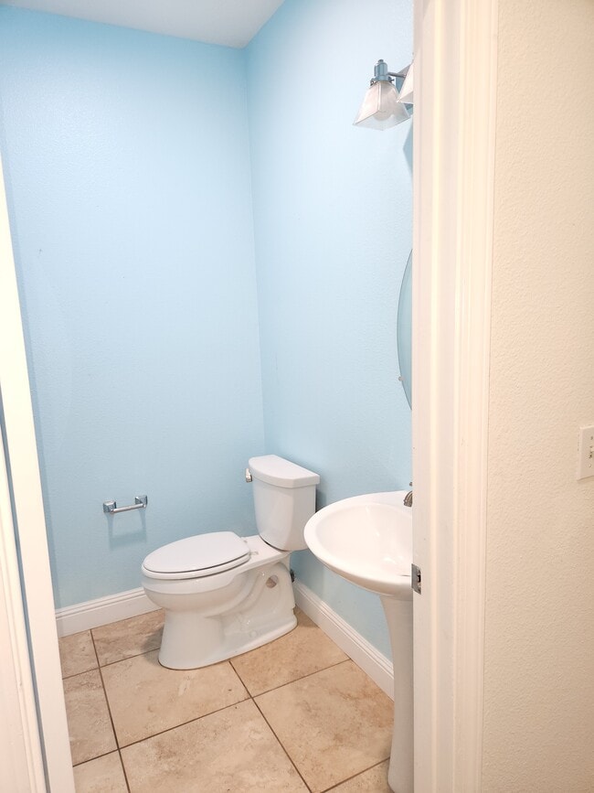 Powder Room - 109 Enchanted Way