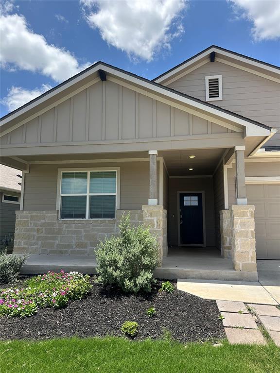 Foto del edificio - 402 Barton Creek Ln
