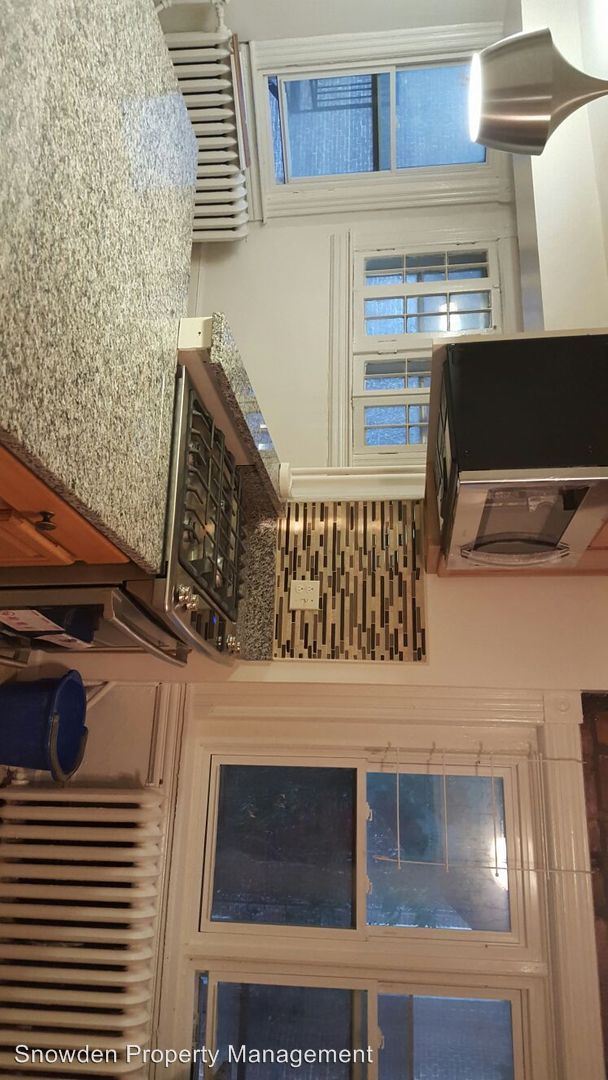 Building Photo - 2448 Eutaw Pl