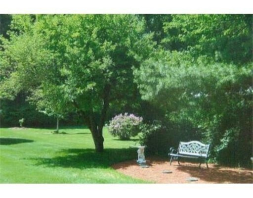 Building Photo - 9 Brooks Rd