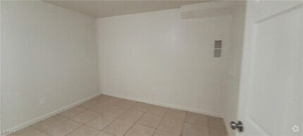 Building Photo - 2784 Belcastro St