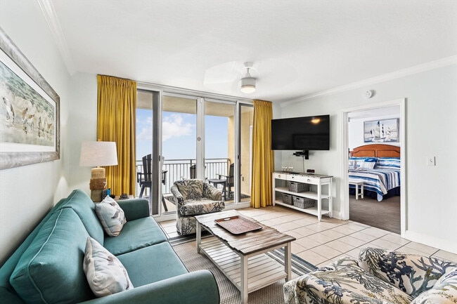 Foto del edificio - 14701 Front Beach Rd