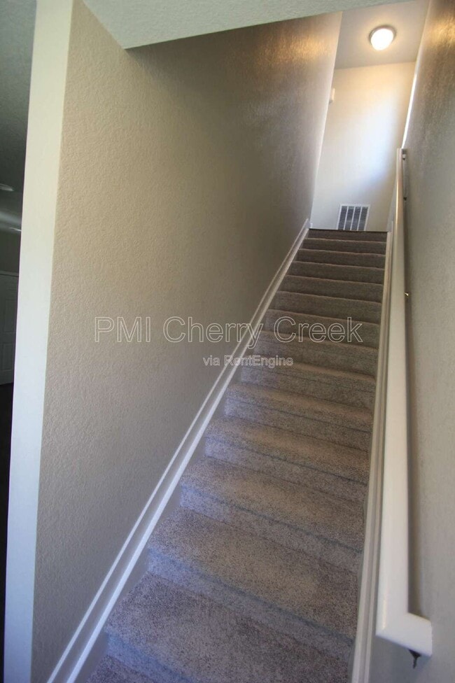 Building Photo - 2406 S Troy Ct