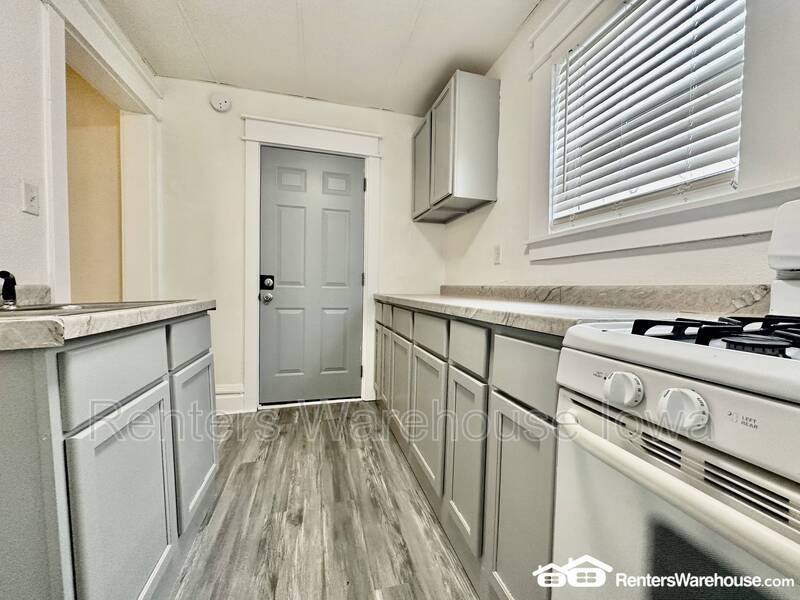 1076 21st St Unit Des Moines 1, Des Moines, IA 50311 Condo for Rent