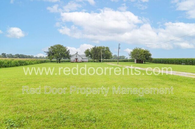 Foto del edificio - 9915 E County Rd