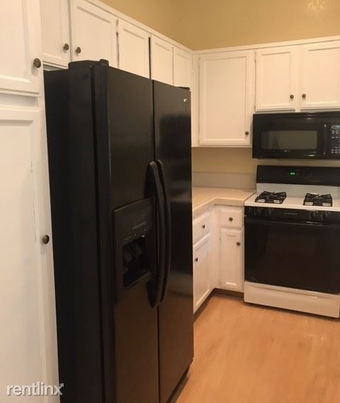 Building Photo - 1 br, 1 bath Condo - 3720 S Bear St Unit A97