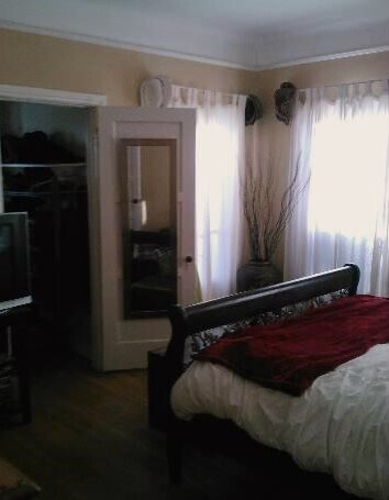 Master Bedroom and Spacious Walk-in Closet - 5183 W 20th St