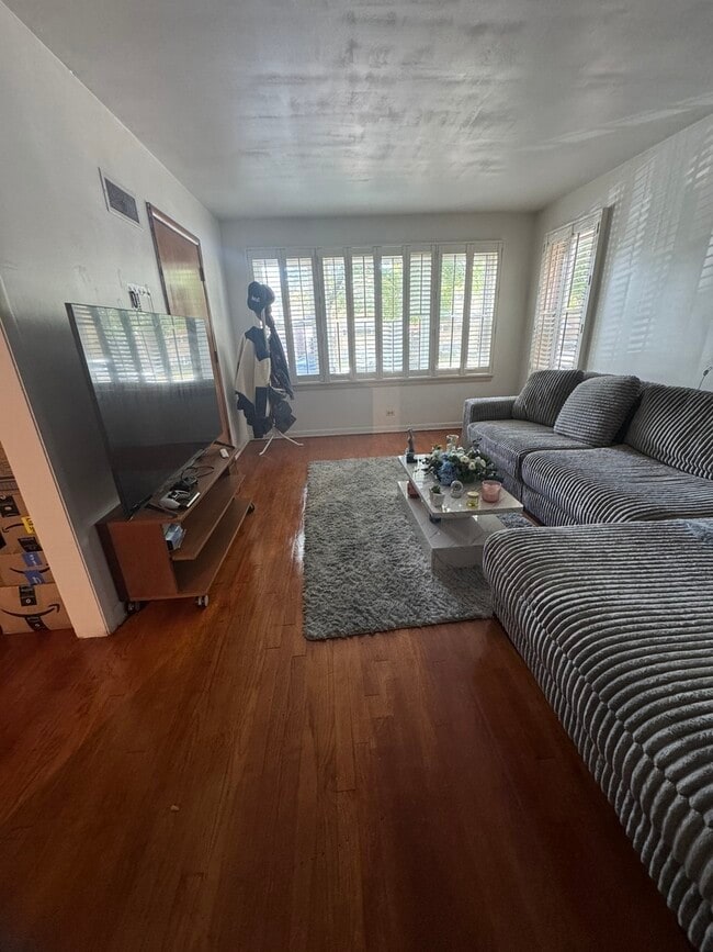 Foto del edificio - 5527 N Central Ave