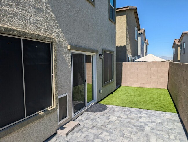 Foto del edificio - 9926 S Ullom Dr