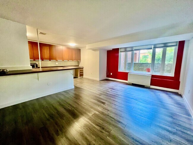 Foto del edificio - One Month Free Rent – Lovely 1 BR/1 BA Low...