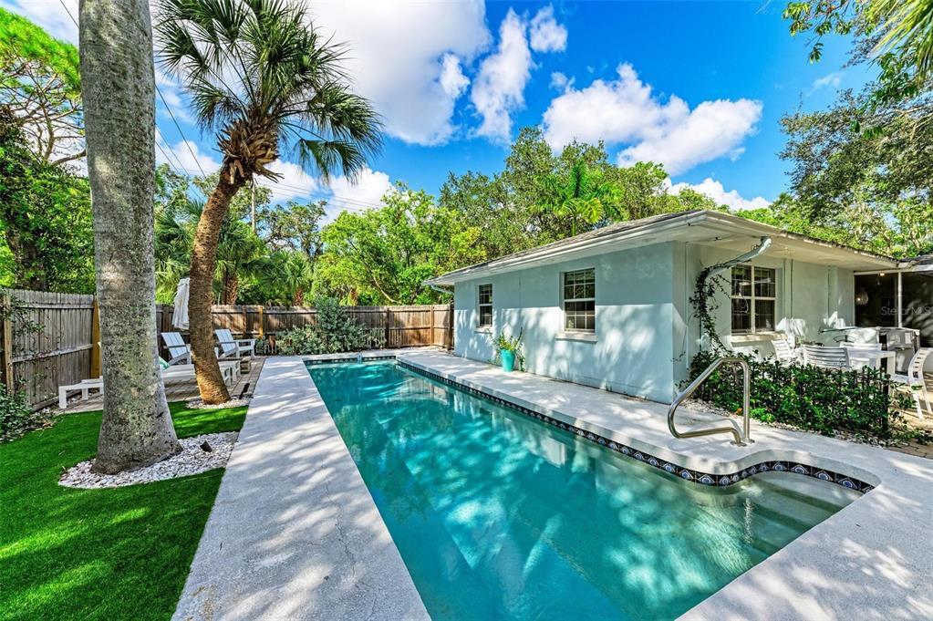 Foto principal - 746 47th St