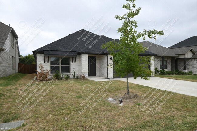 Building Photo - 4 br, 2 bath House - 608 Congressional Ave