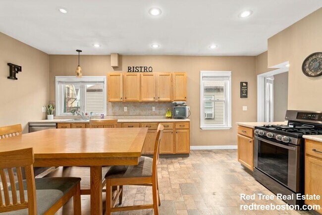 Foto del edificio - 14 Bowdoin St