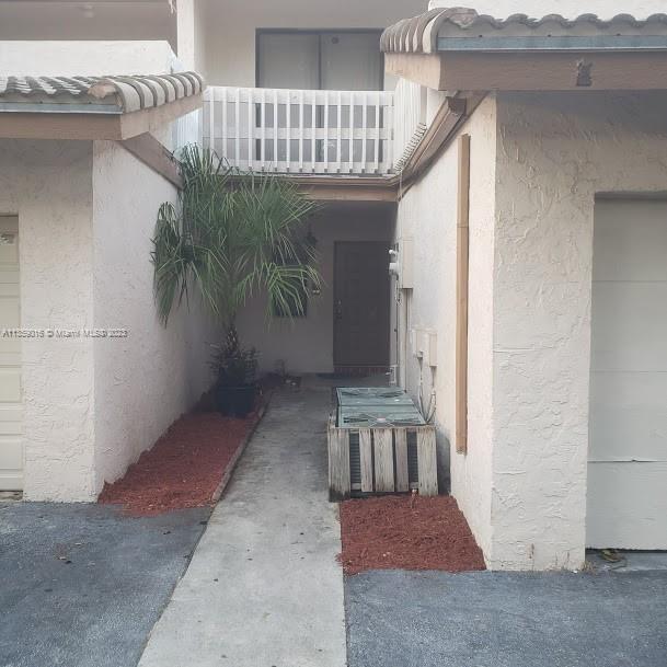 Foto del edificio - 8595 NW 35th Ct