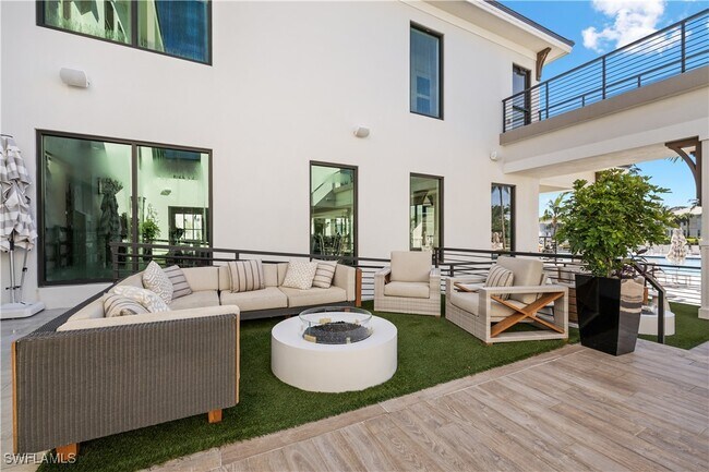 Foto del edificio - 275 Indies Way