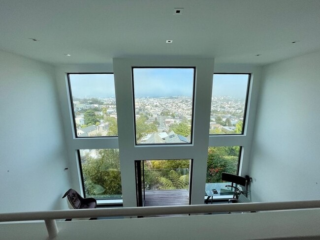 Building Photo - Exquisite, One-of-a-Kind View Property in ...